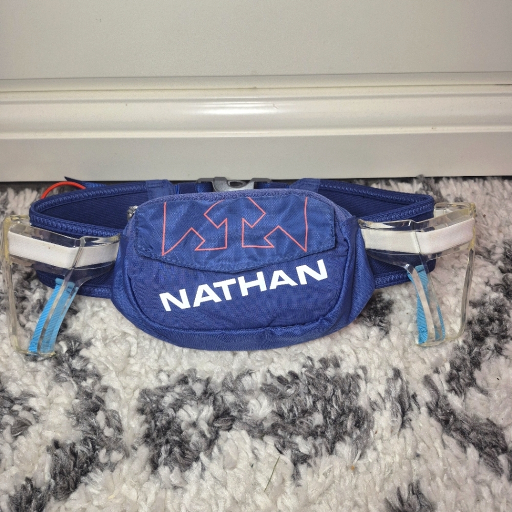 Nathan Trail Mix Plus Belt